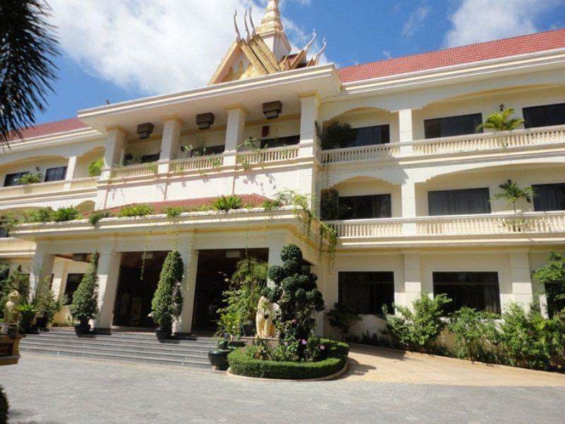 Lin Ratanak Angkor Hotel Siem Reap Exterior foto